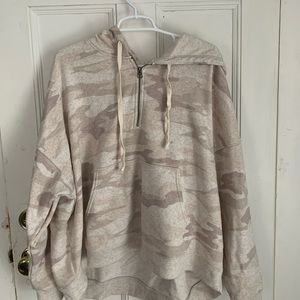 American eagle soft camo quarter zip